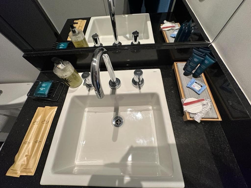 Estudio Com Garagem No Bairro Do Jardins São Paulo Ngoại thất bức ảnh